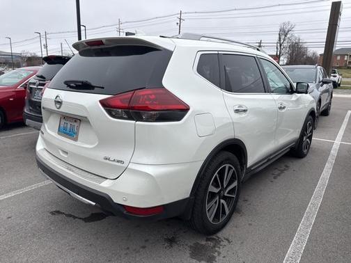 2020 Nissan Rogue SL