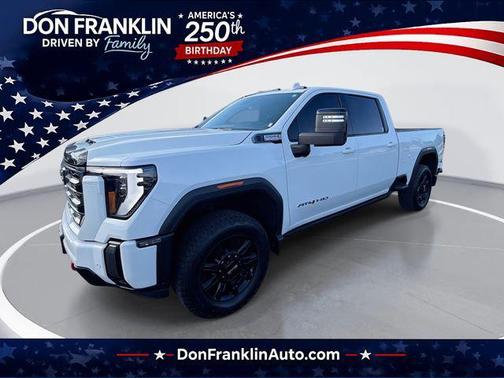 Summit White 2024 GMC Sierra 2500 AT4