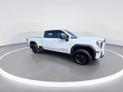 Summit White 2024 GMC Sierra 2500 AT4