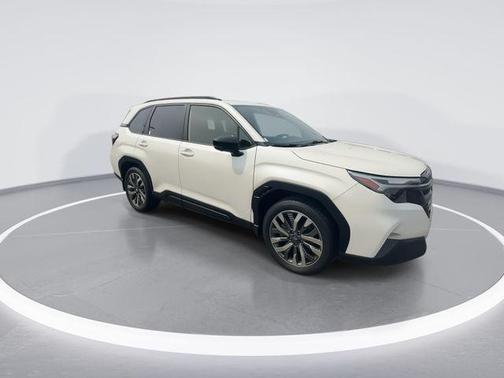 Crystal White Pearl 2025 Subaru Forester Touring