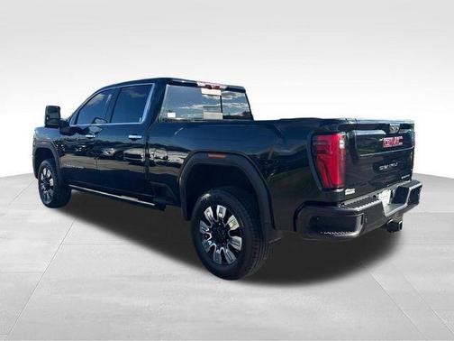 Onyx Black 2024 GMC Sierra 2500 Denali