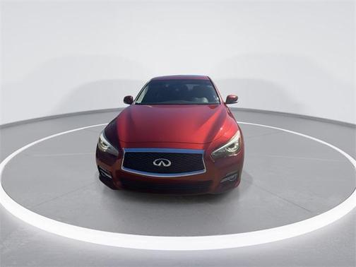 2015 INFINITI Q50 Premium