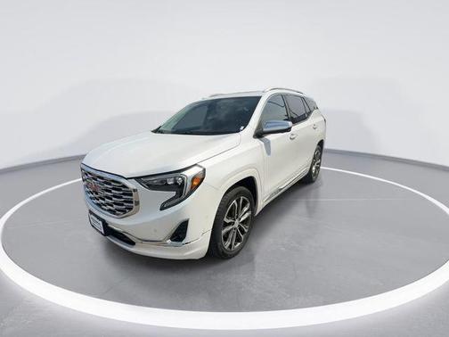 White Frost Tricoat 2020 GMC Terrain Denali