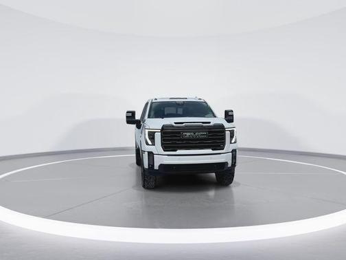 Summit White 2024 GMC Sierra 2500 AT4