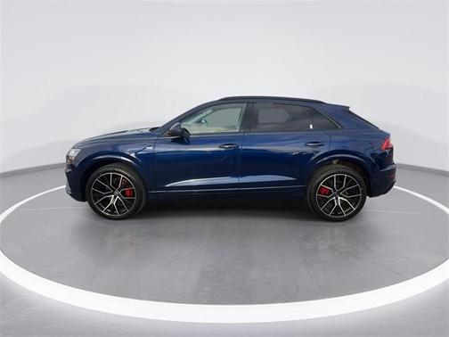 2021 Audi Q8 55 Premium Plus