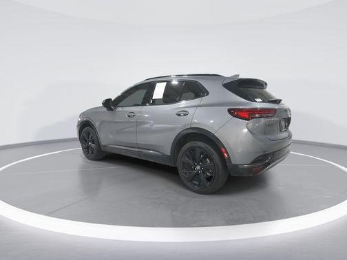 2022 Buick Envision FWD Essence