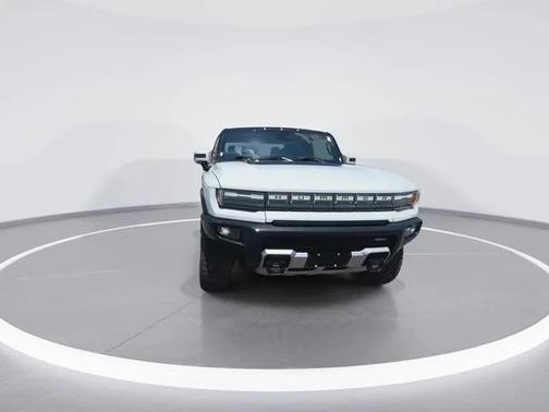 Interstellar White 2025 GMC HUMMER EV Pickup 3X