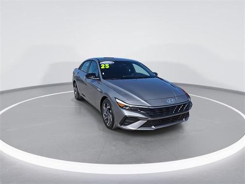 2025 Hyundai ELANTRA Sport