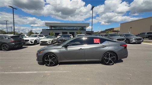 2024 Nissan Altima SR FWD
