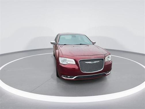 2018 Chrysler 300 C
