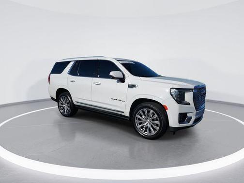 Summit White 2023 GMC Yukon Denali