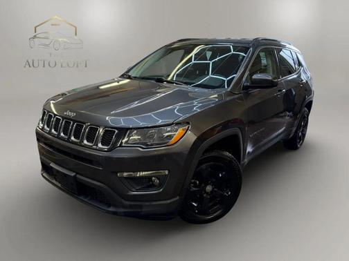 Granite Crystal Metallic Clearcoat 2020 Jeep Compass Latitude