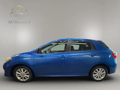 Blue 2009 Toyota Matrix S