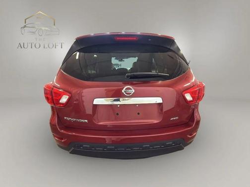 2017 Nissan Pathfinder S