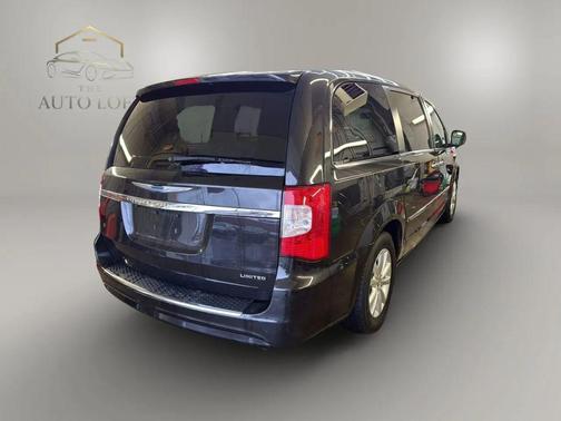 Mocha Java Pearlcoat 2015 Chrysler Town & Country Limited Platinum