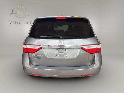 Polished Metal Metallic 2012 Honda Odyssey EX-L