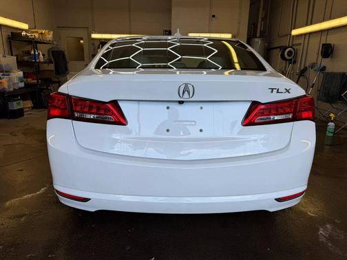 Bellanova White Pearl 2018 Acura TLX Technology