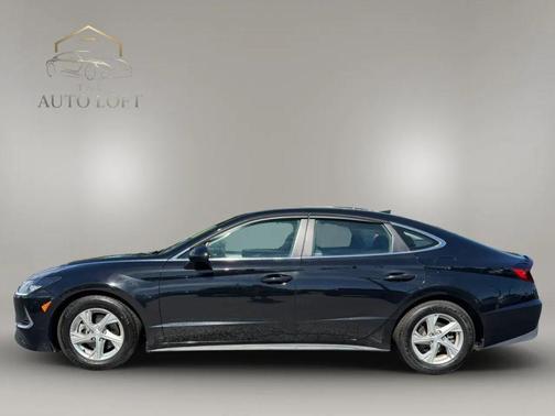 Phantom Black 2021 Hyundai SONATA SE
