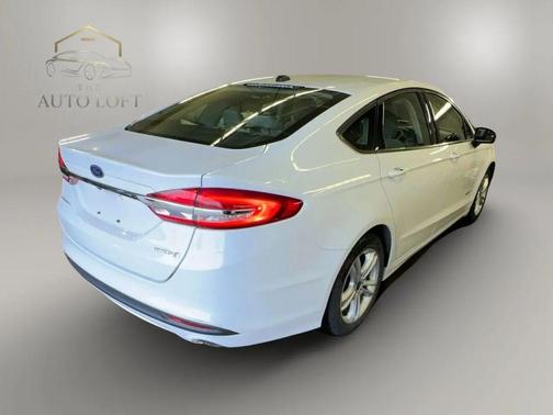 Oxford White 2018 Ford Fusion Hybrid S