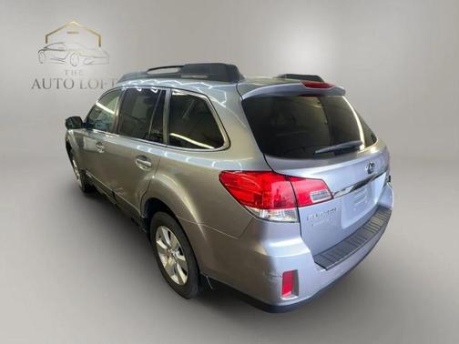 2011 Subaru Outback 3.6 R Limited
