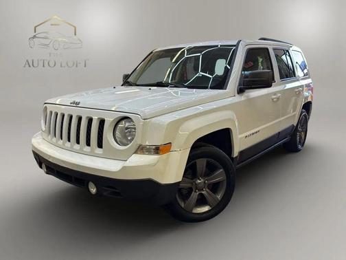 Bright White Clearcoat 2015 Jeep Patriot Sport