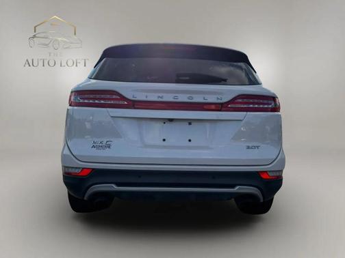 White Platinum Metallic Tri-Coat 2017 Lincoln MKC Premiere