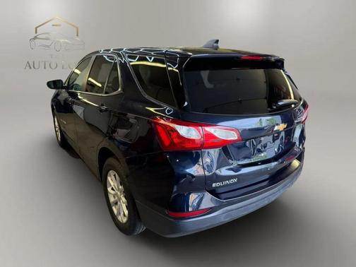 Midnight Blue Metallic 2021 Chevrolet Equinox LS