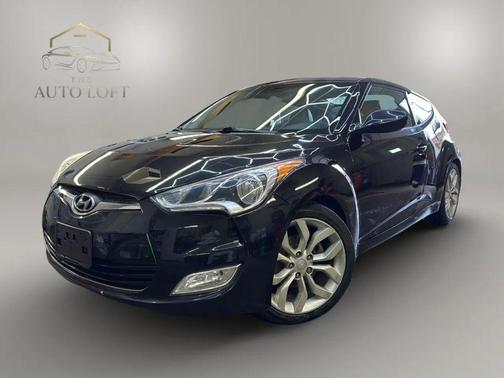 Ultra Black 2012 Hyundai Veloster Base