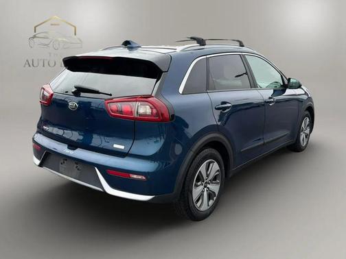 Deep Cerulean 2019 Kia Niro LX