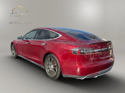 2012 Tesla Model S Signature Performance