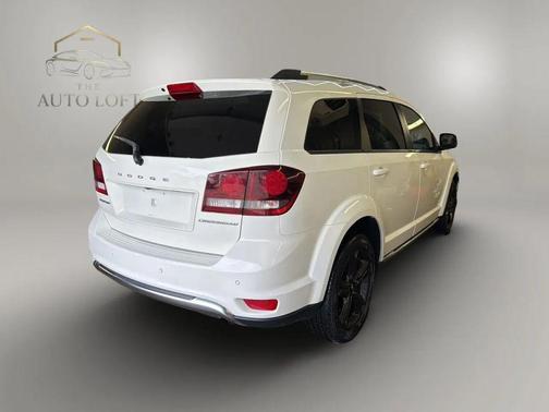 Vice White 2020 Dodge Journey Crossroad