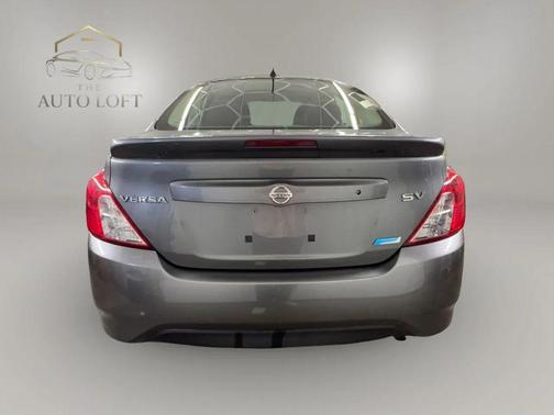 2016 Nissan Versa 1.6 SV