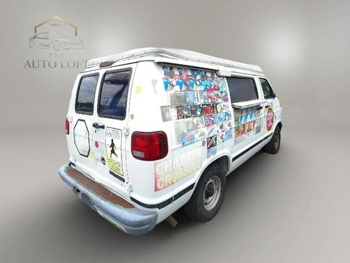 1999 Dodge Ram 1500 Van