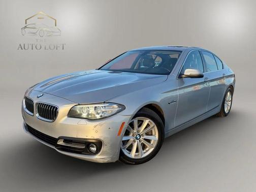 2015 BMW 528 528i Sedan 4D