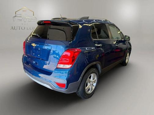Pacific Blue Metallic 2020 Chevrolet Trax LT