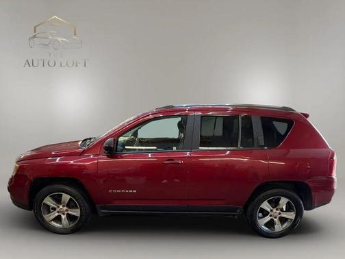 Granite Crystal Metallic Clearcoat 2016 Jeep Compass High Altitude