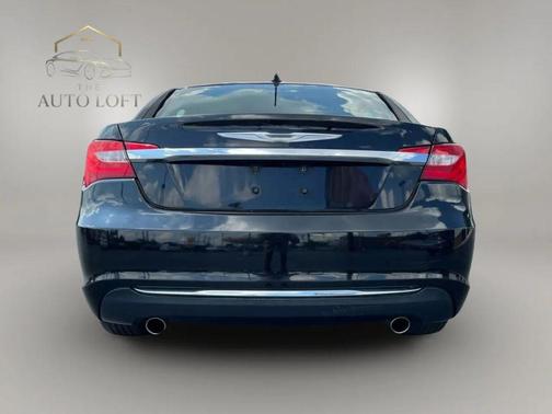 2012 Chrysler 200 Limited