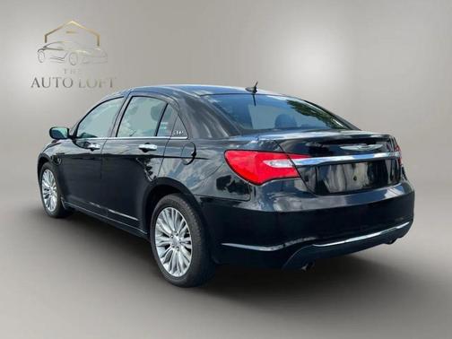 2012 Chrysler 200 Limited