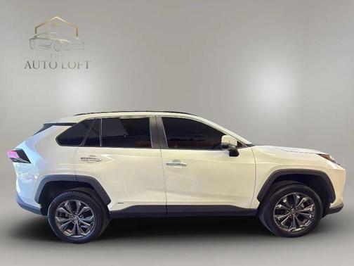 Blizzard Pearl 2022 Toyota RAV4 Hybrid Limited
