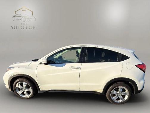 White Orchid Pearl 2016 Honda HR-V EX