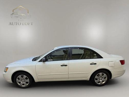 2010 Hyundai SONATA GLS