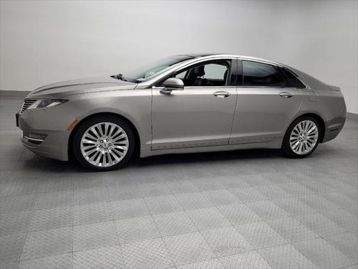 2016 Lincoln MKZ Base