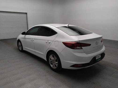 Quartz White Pearl 2019 Hyundai ELANTRA SEL