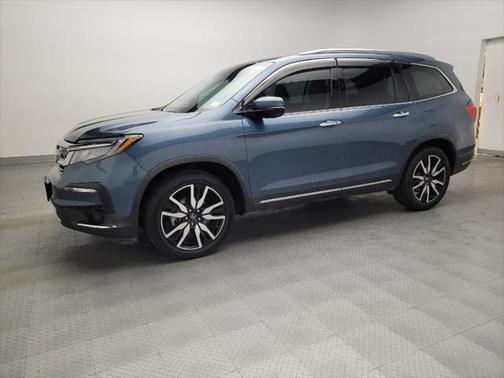 2020 Honda Pilot Touring 8-Passenger