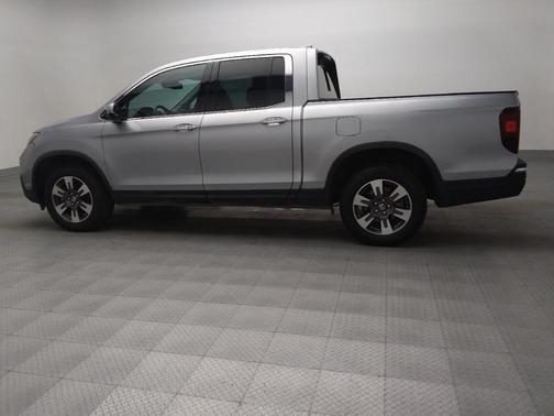 Lunar Silver Metallic 2019 Honda Ridgeline RTL-E