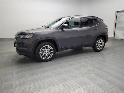 2024 Jeep Compass Latitude Lux