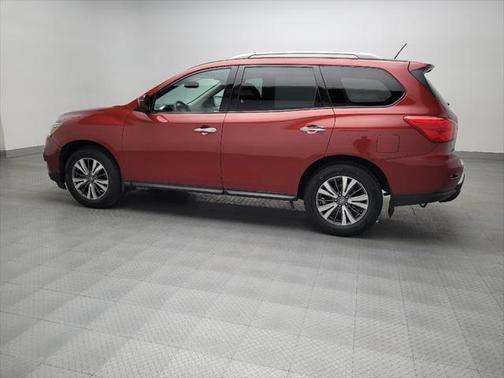 2017 Nissan Pathfinder SV