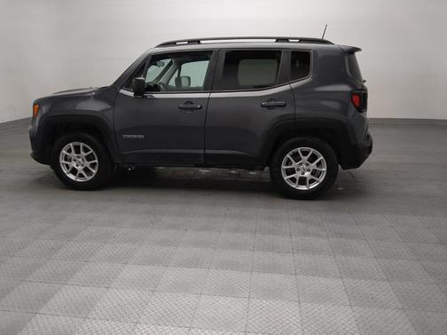 Graphite Gray 2022 Jeep Renegade Latitude