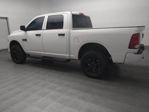 Bright White Clearcoat 2018 RAM 1500 Express