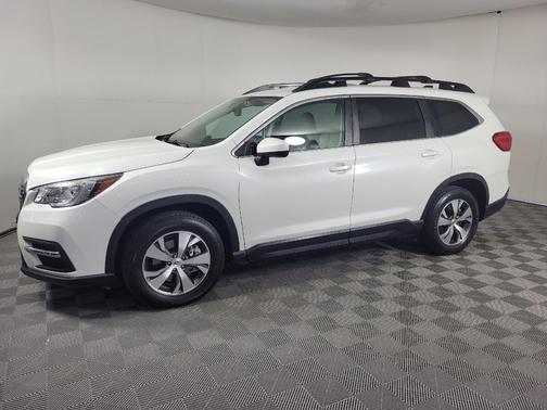 Crystal White Pearl 2019 Subaru Ascent Premium 7-Passenger